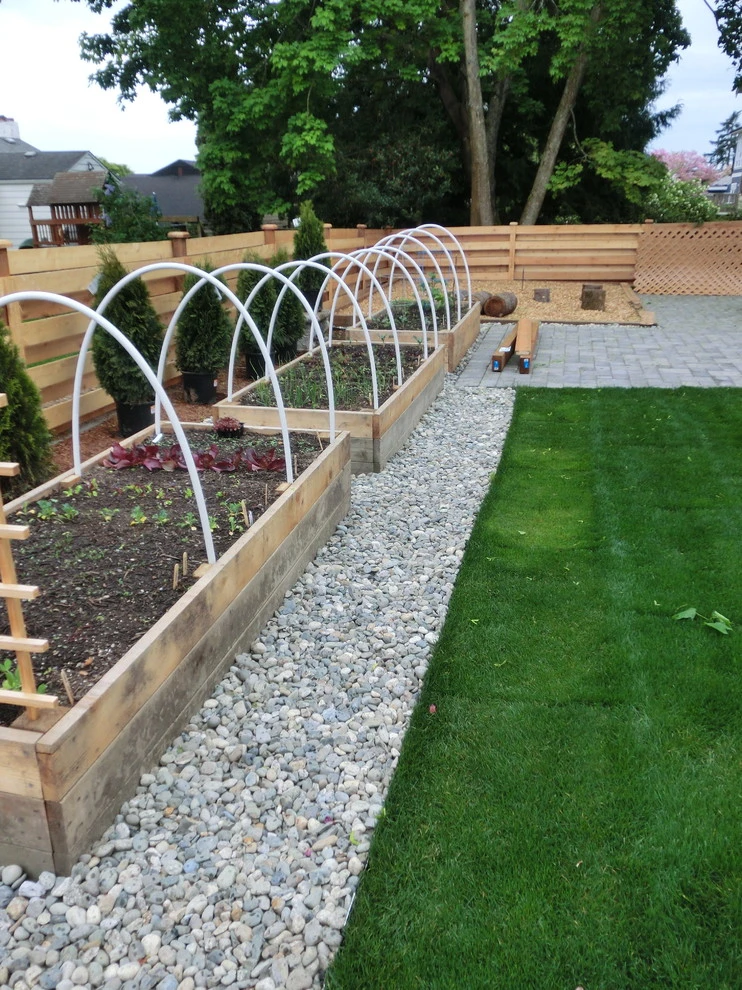 Planting Design by Green Spaces Landscaping - Photo 5