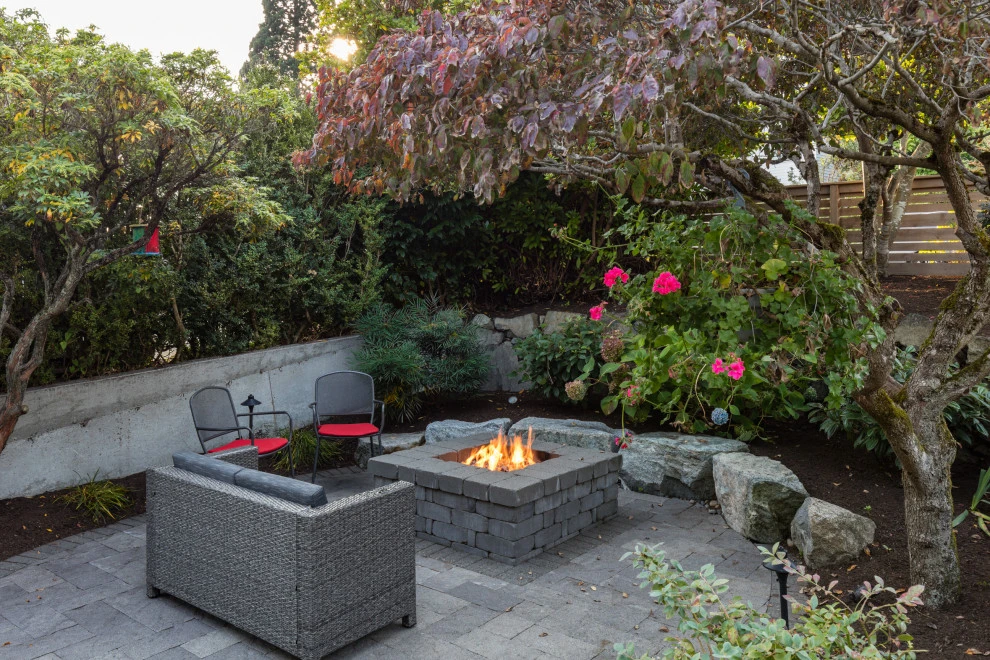 Outdoor Living Spaces by Green Spaces Landscaping - Photo 7