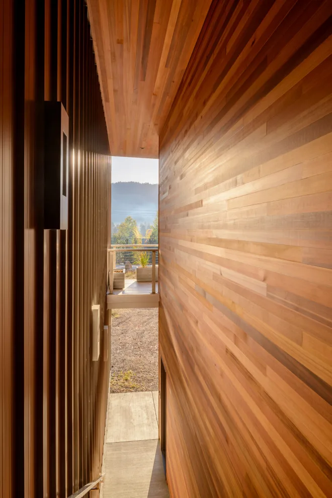 Icicle Home 02 by Syndicate Smith LLC - Photo 5