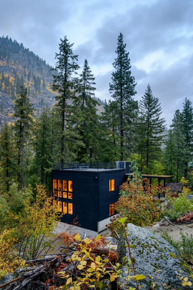Icicle Residence_03 by Syndicate Smith LLC - Photo 11