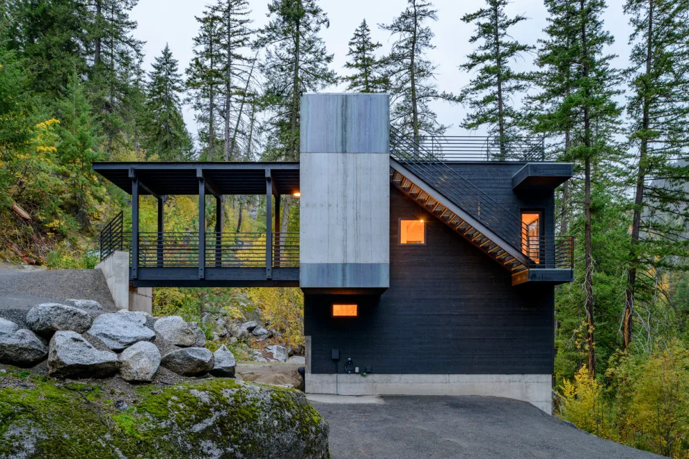 Icicle Residence_03 by Syndicate Smith LLC - Photo 4