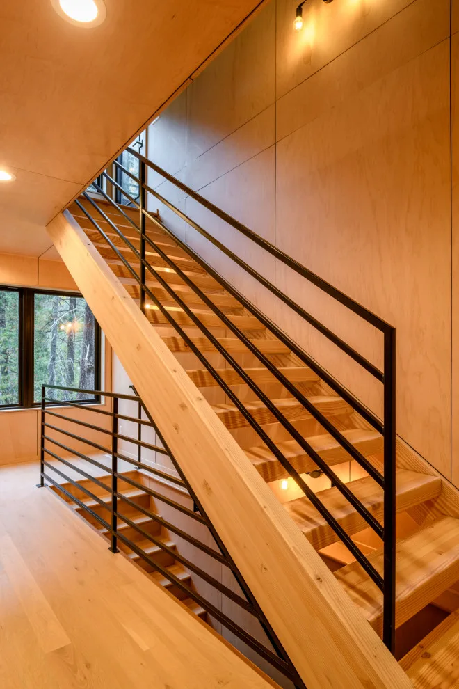 Icicle Residence_03 by Syndicate Smith LLC - Photo 5