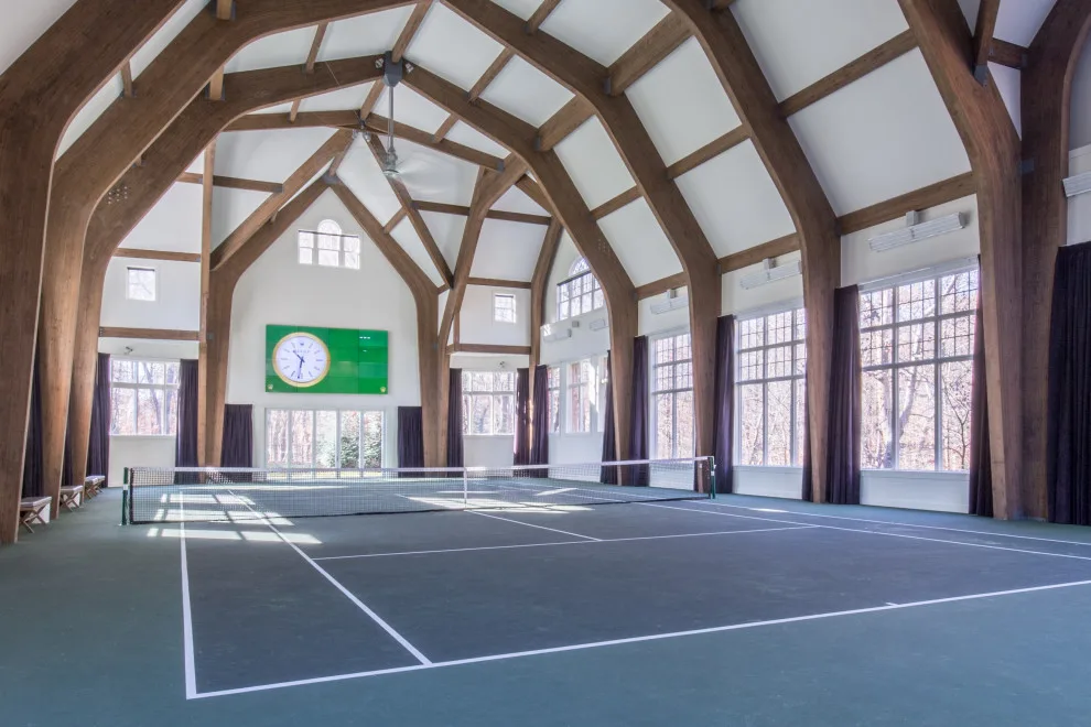 Indoor Tennis Facility by Alisberg Parker - Photo 3
