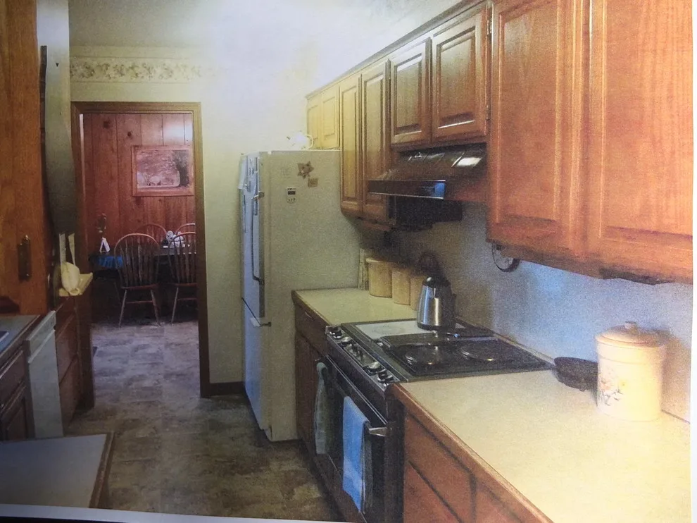 interior design transformation by Barnett Adler - Photo 39