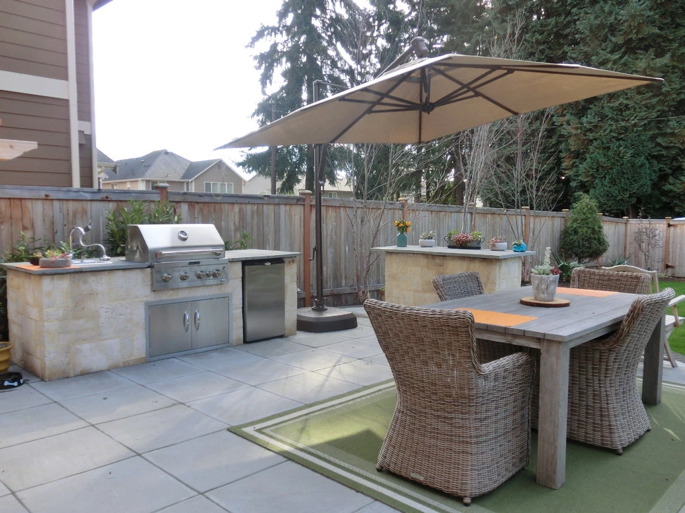 Outdoor Kitchens by Green Spaces Landscaping - Photo 17