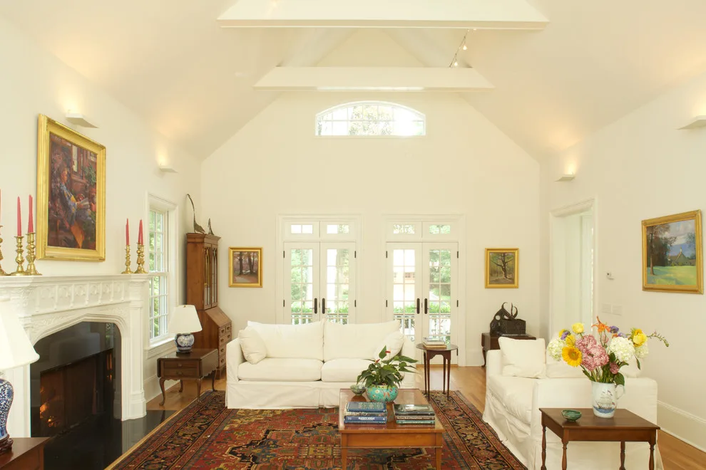 Interior Design by Elisabeth Sloan, Architect - Photo 6