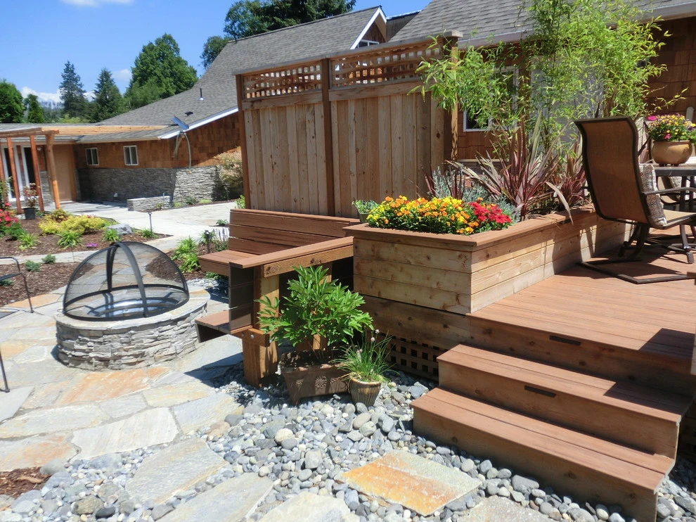Custom Decks and Steps by Green Spaces Landscaping - Photo 3