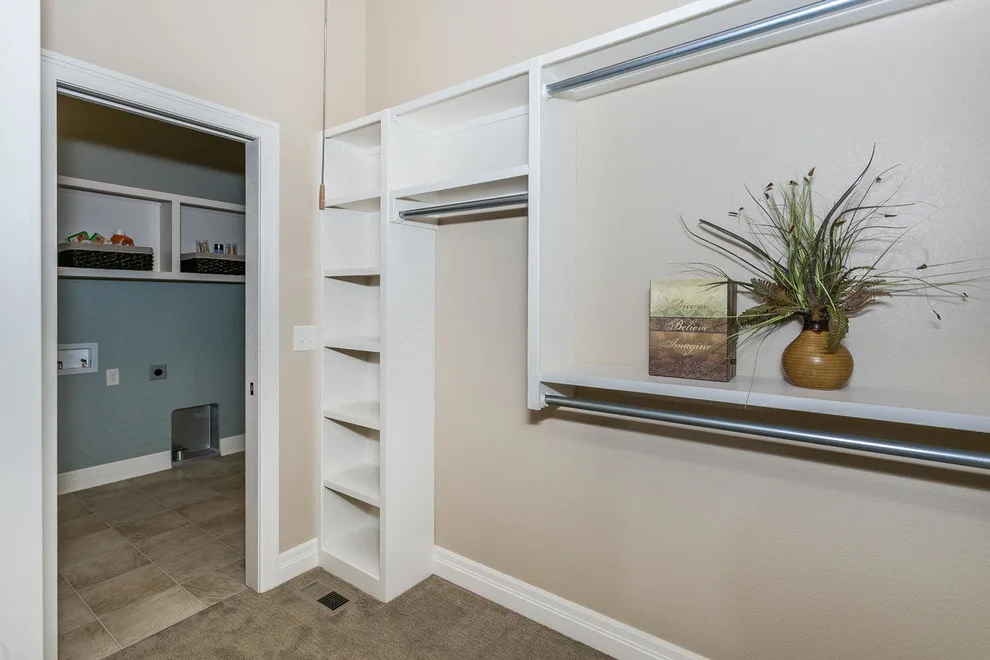 Design Group Architects Ltd. - Photo 14
