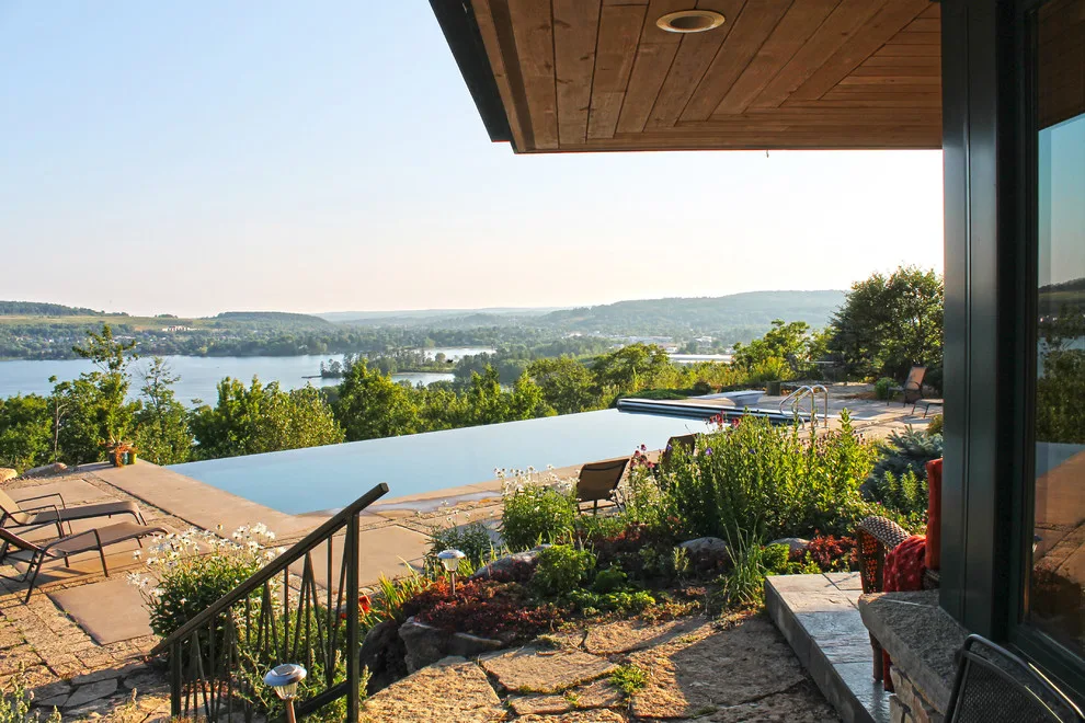 Hillside Residence at Iron Mountain by Mark Blomquist Architects, PLLC - Photo 6