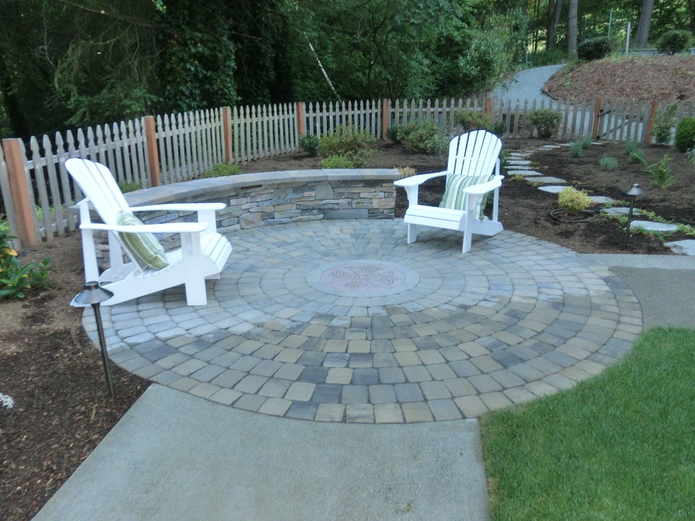 Outdoor Living Spaces by Green Spaces Landscaping - Photo 11