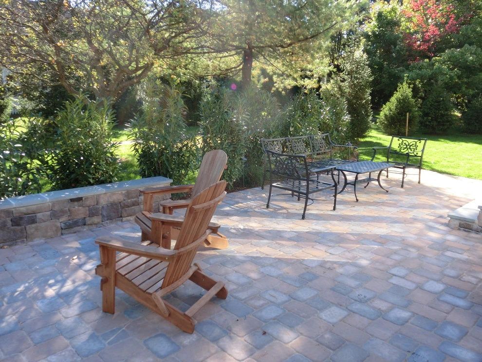 Outdoor Living Spaces by Green Spaces Landscaping - Photo 3