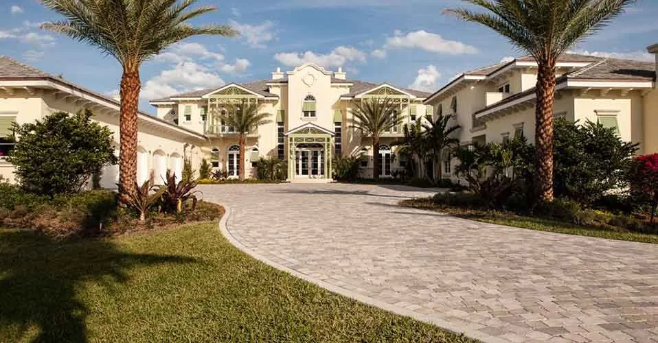 YRA Design Inc - Photo 4