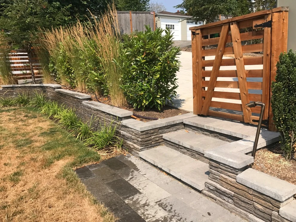 2017 Projects by Green Spaces Landscaping - Photo 72