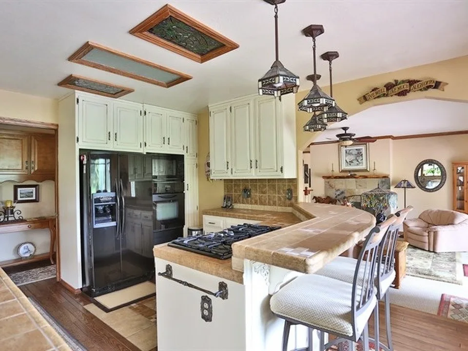 Design By Jerald - Photo 14