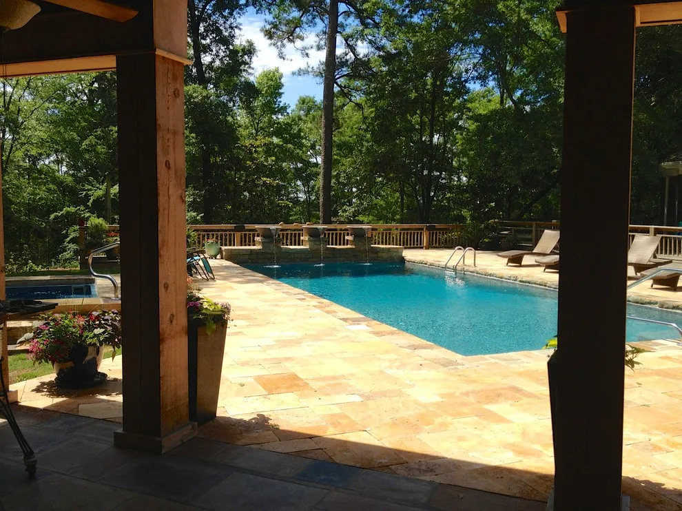 Jasper Pool House in Alabama by Blackmon Rogers Architects, LLC - Photo 2