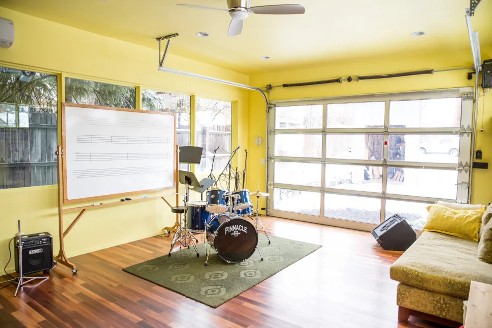 Lakewood Jazz Venue by F9 Productions Inc. - Photo 15