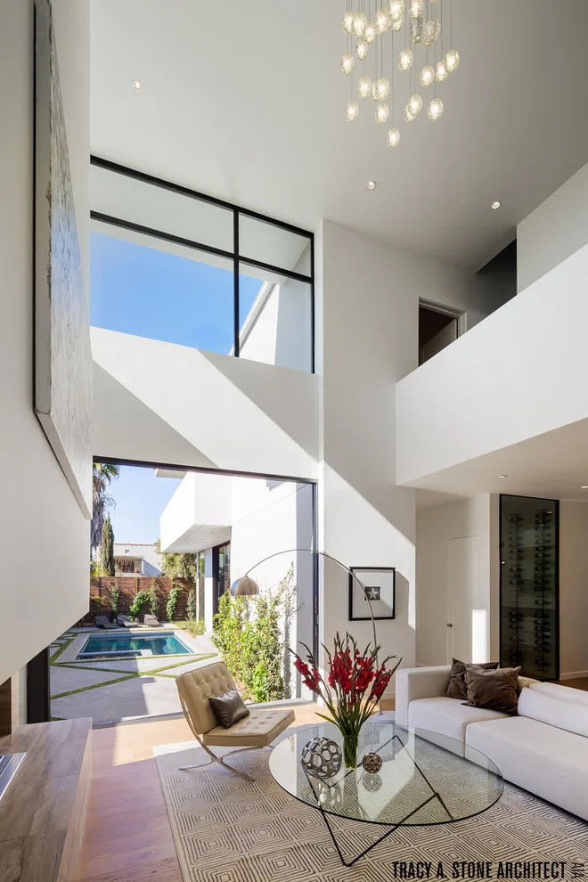 Contemporary Poolside Indoor-Outdoor Living by Tracy A. Stone Architect - Photo 4