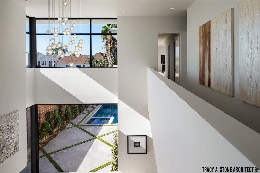 Contemporary Poolside Indoor-Outdoor Living by Tracy A. Stone Architect - Photo 5