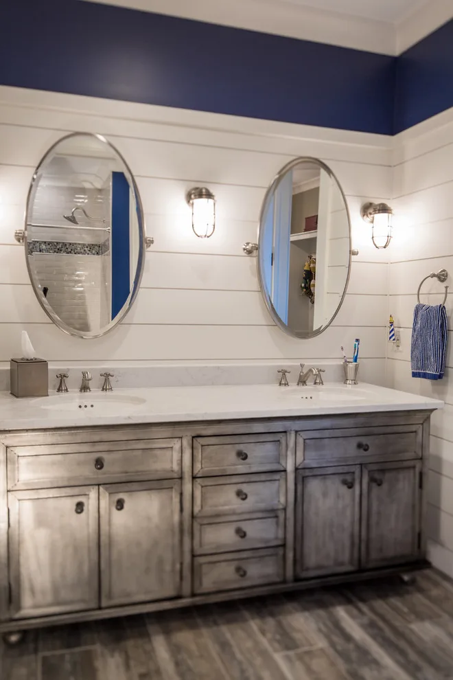 Charlevoix Lake Cottage Design by Edgewater Design Group - Photo 58