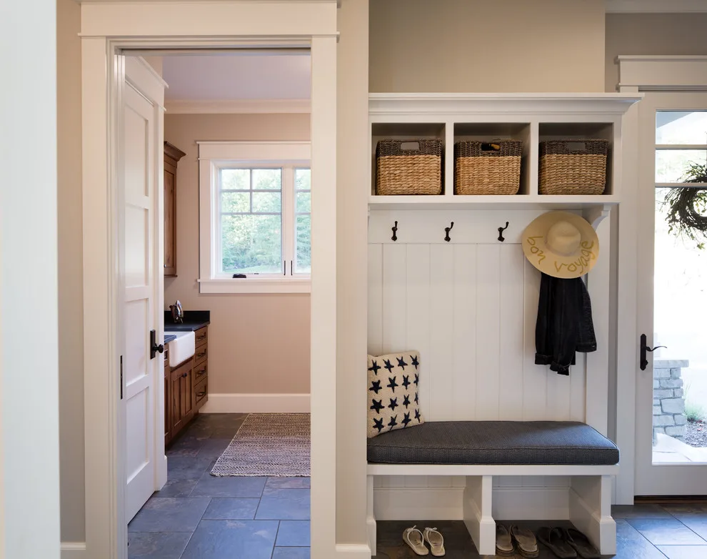 Charlevoix Lake Cottage Design by Edgewater Design Group - Photo 21
