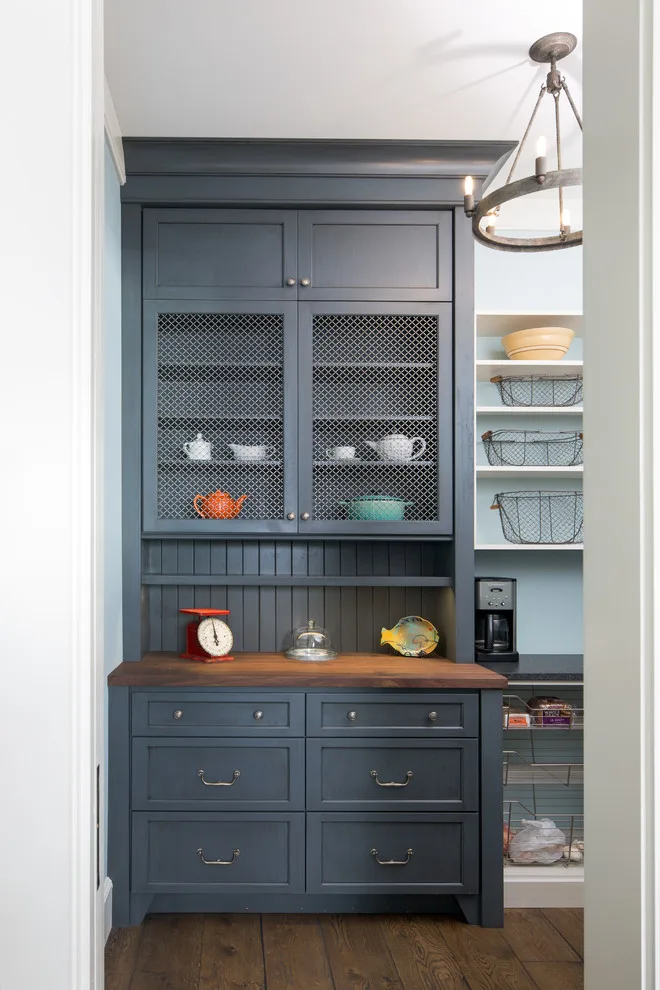 Charlevoix Lake Cottage Design by Edgewater Design Group - Photo 26