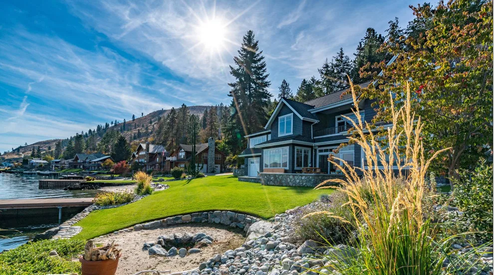 Chelan Lake Summer Retreat by Forte Architects - Photo 9