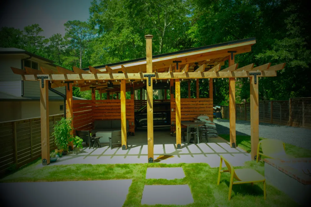 Industrial modern landscape by City Garden Company - Photo 14