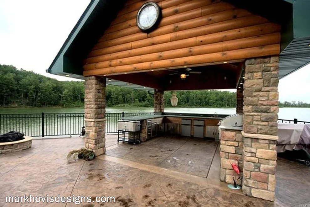 Lakeside Residence by Mark Hovis Designs - Photo 2