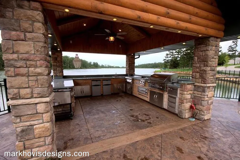 Lakeside Residence by Mark Hovis Designs - Photo 3