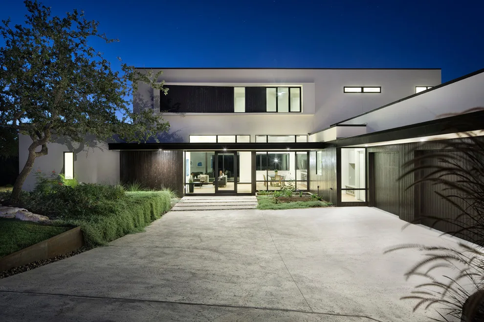 Lakeway Home by Clark Richardson Architects - Photo 2