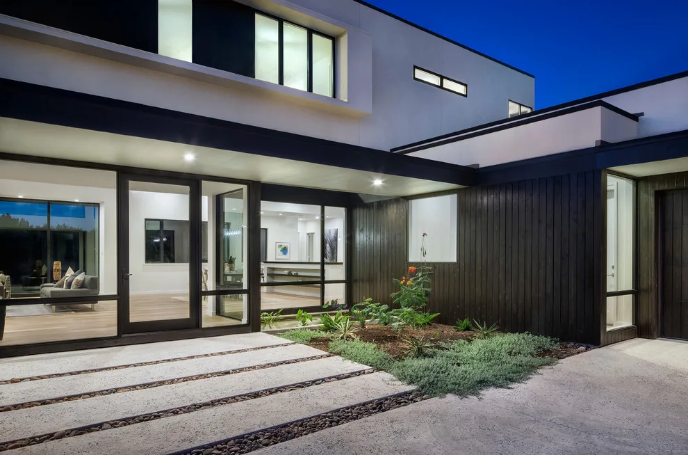 Lakeway Home by Clark Richardson Architects - Photo 21