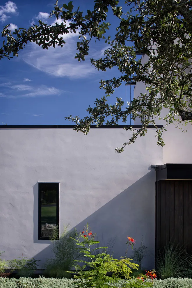 Lakeway Home by Clark Richardson Architects - Photo 18
