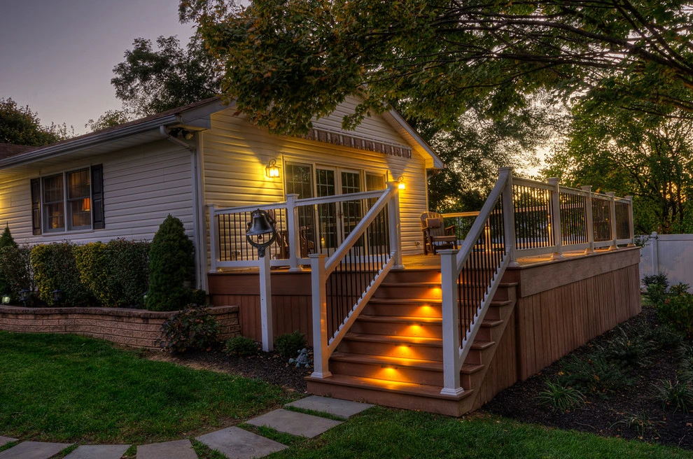 Landscape Lighting by DiSabatino Landscaping And Tree Care - Photo 4