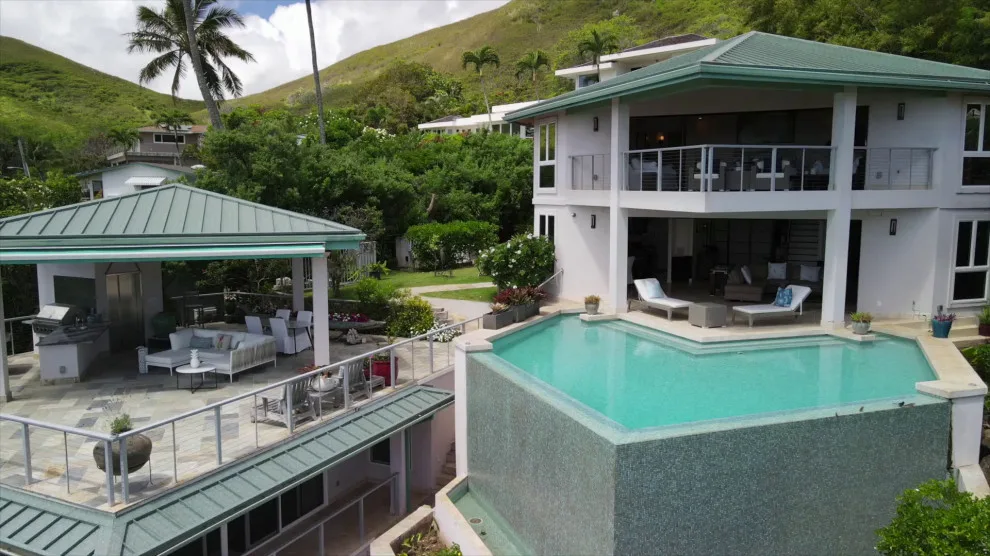 LANIKAI LUXURY RESIDENCE by William J. Benjamin, AIA | Lux Homes Hawaii - Photo 8
