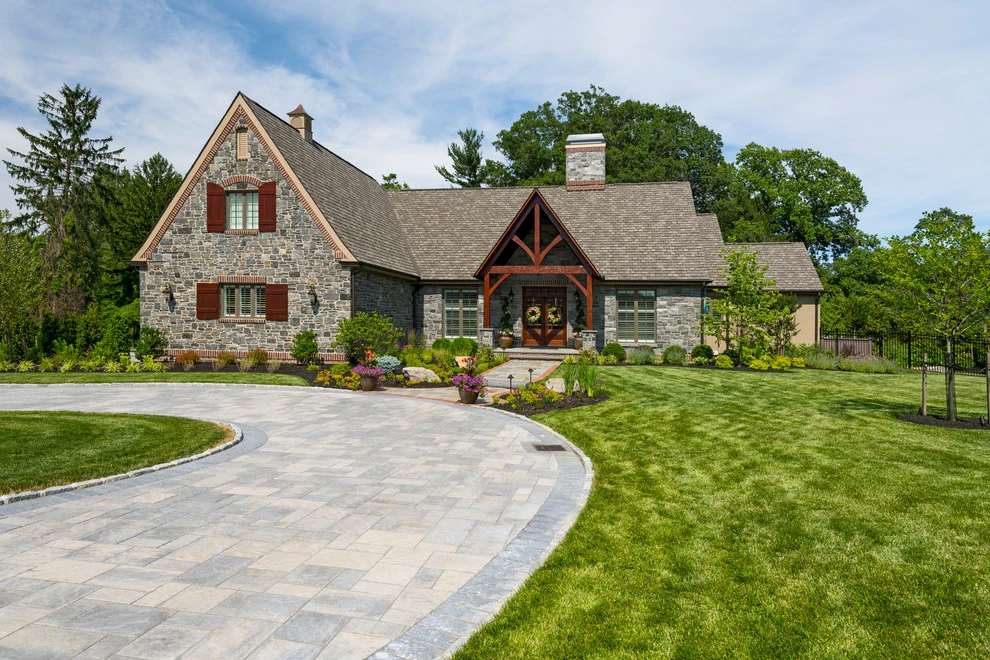 Landscaping by DiSabatino Landscaping And Tree Care - Photo 8