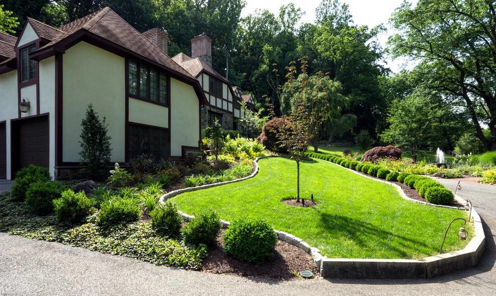 Landscaping by DiSabatino Landscaping And Tree Care - Photo 34