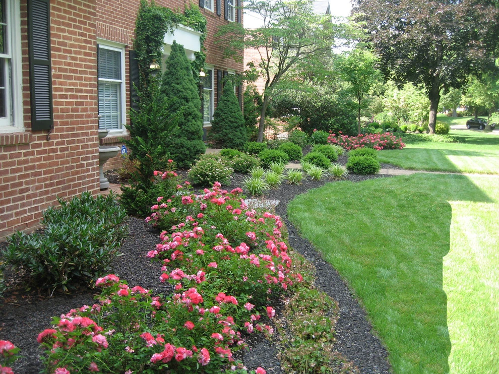 Landscaping by DiSabatino Landscaping And Tree Care - Photo 14