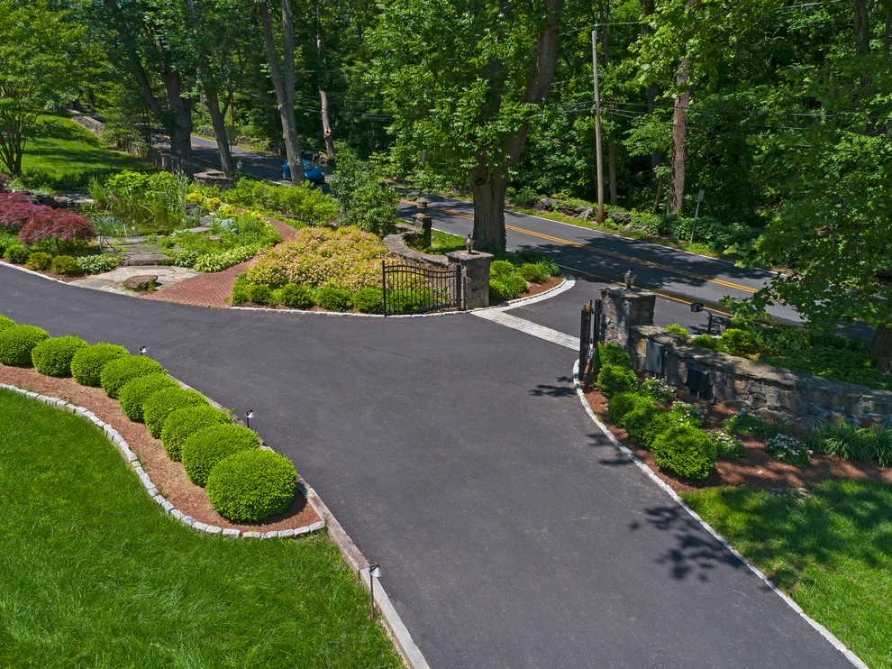 Driveways by DiSabatino Landscaping And Tree Care - Photo 6