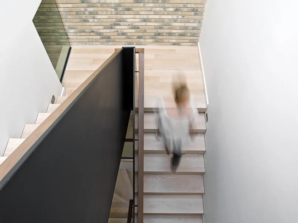 Lincoln Square Construction by Searl Lamaster Howe Architects - Photo 10