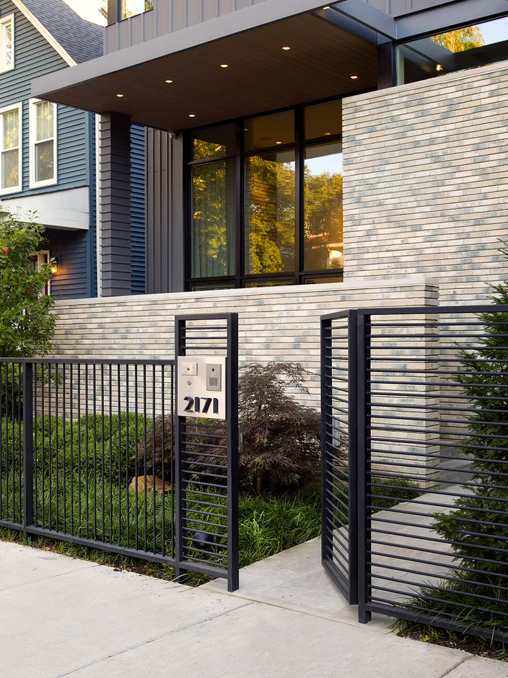 Lincoln Square Construction by Searl Lamaster Howe Architects - Photo 12