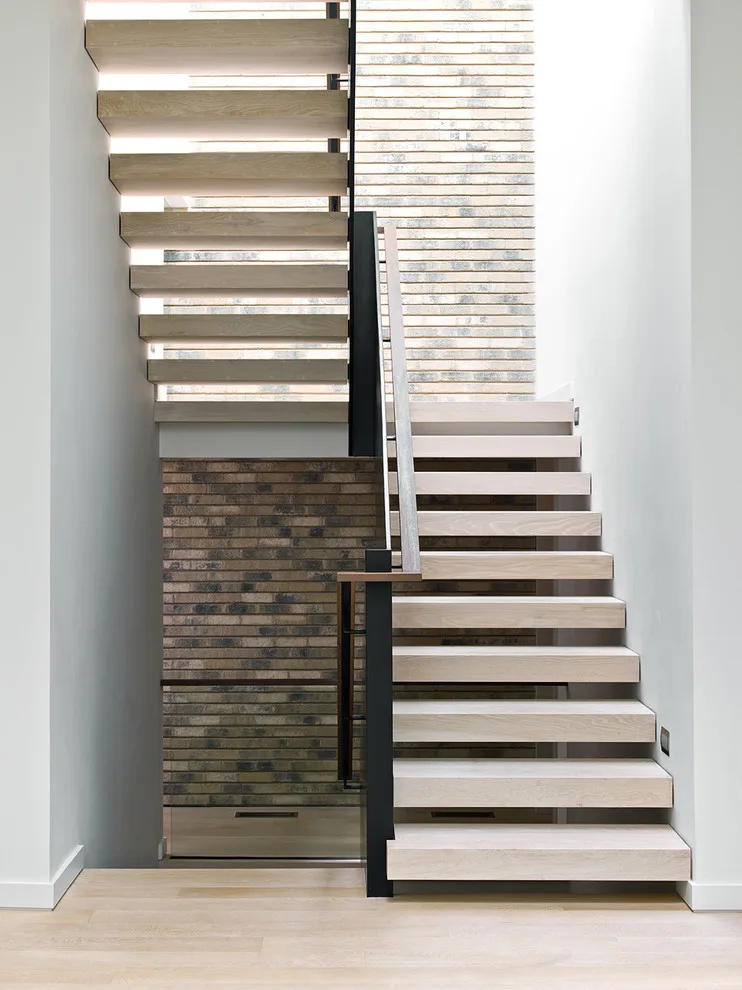Lincoln Square Construction by Searl Lamaster Howe Architects - Photo 7