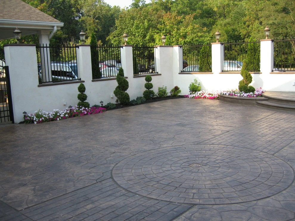 Pillars by DiSabatino Landscaping And Tree Care - Photo 8