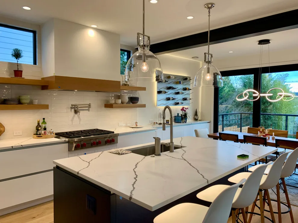 Kirkland Uptown Residence by Tom Kuniholm Architects - Photo 6
