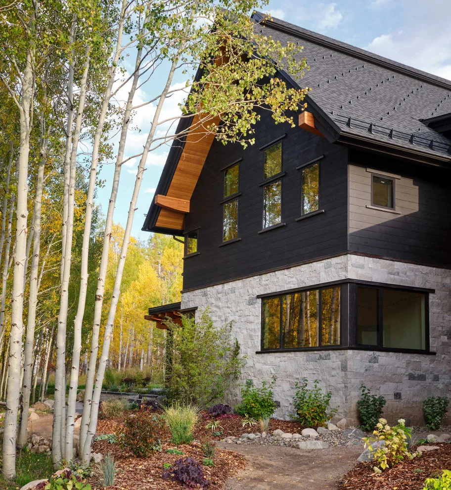 Small Fish Retreat: EM 13 by CRAFT Architecture Studio - Photo 9