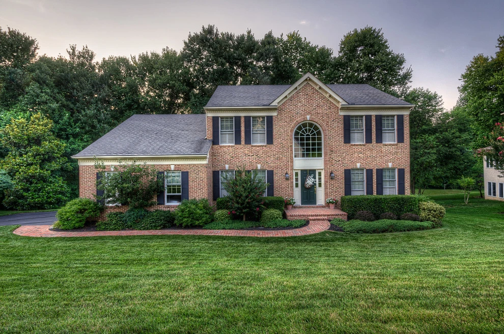 Landscaping by DiSabatino Landscaping And Tree Care - Photo 4