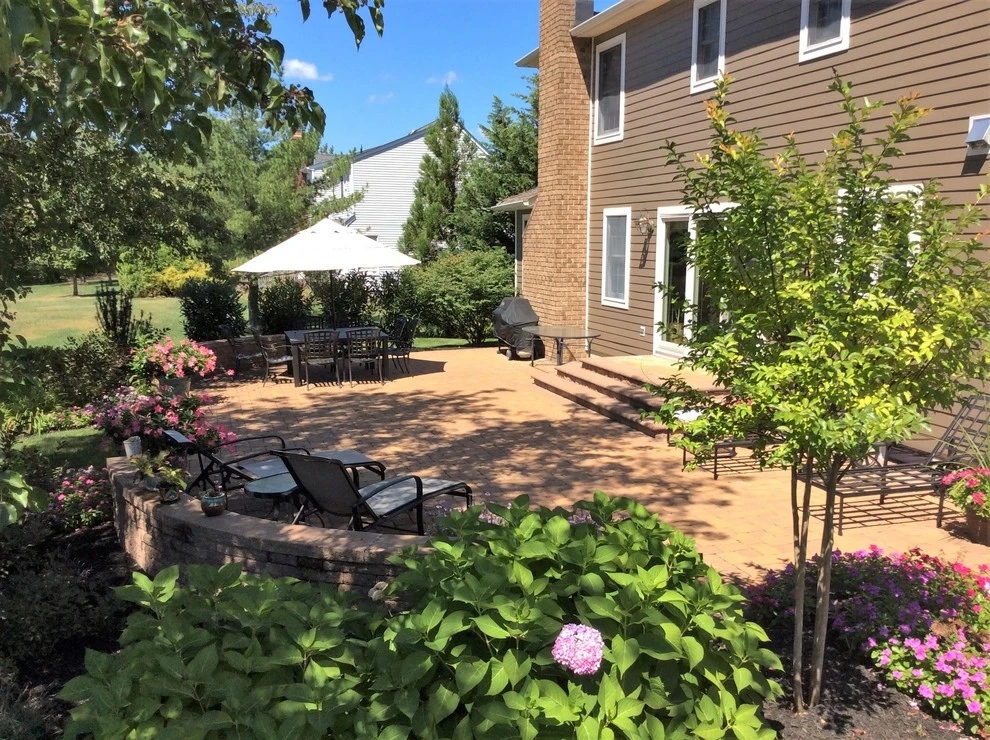 West Windsor, NJ by Doerler Landscape & Hidden Springs Irrigation - Photo 5