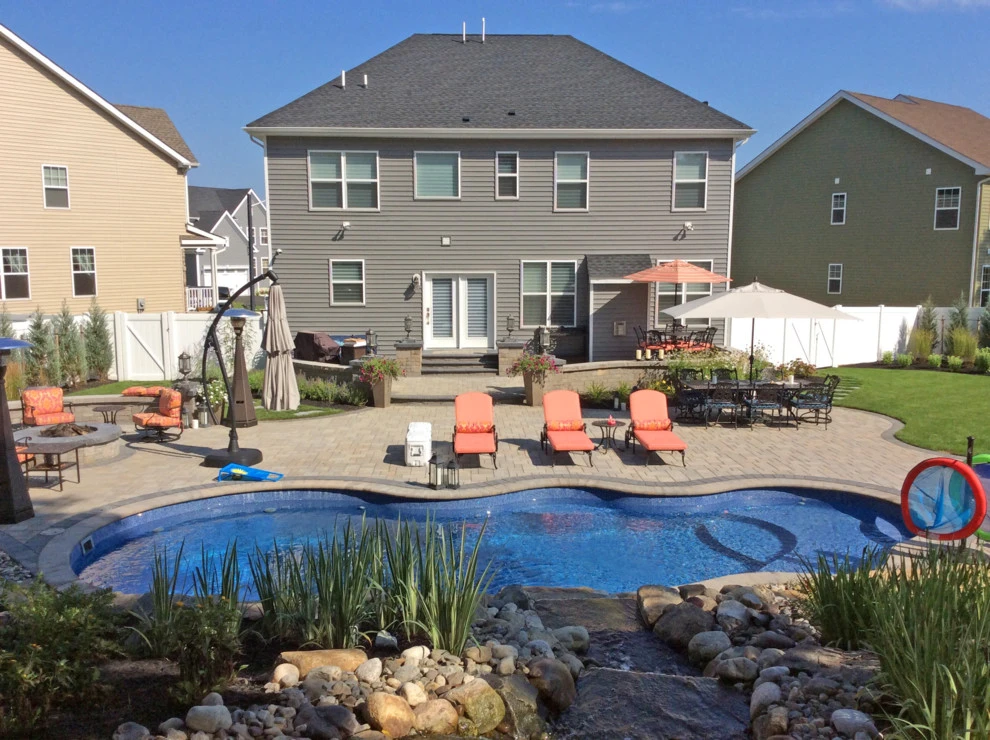 Bordentown, NJ by Doerler Landscape & Hidden Springs Irrigation - Photo 3