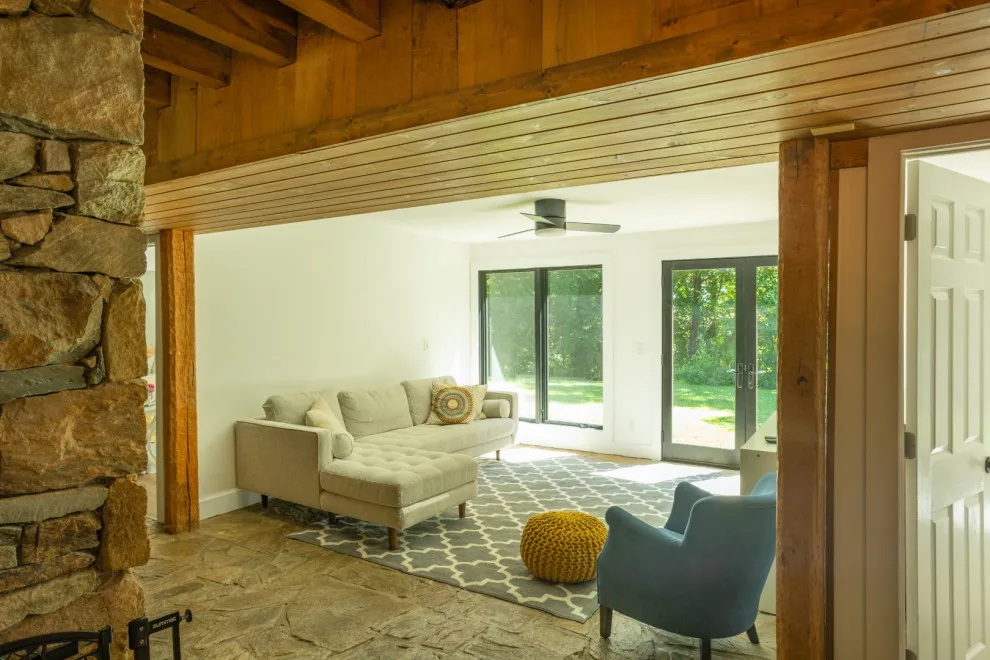 Loudoun Cabin Renovations by Longhouse Architects - Photo 2
