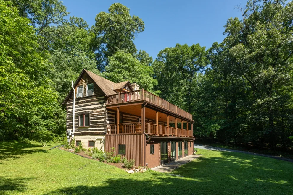 Loudoun Cabin Renovations by Longhouse Architects - Photo 9
