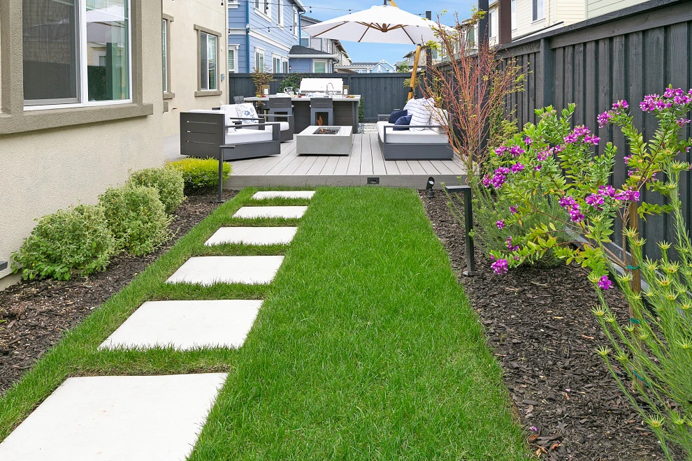 Family Gathering and Cooking Backyard by DPG Pavers And Design - Photo 5